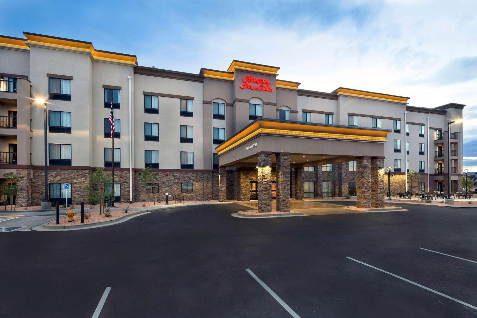 Hampton Inn & Suites Page - Lake Powell Exterior foto